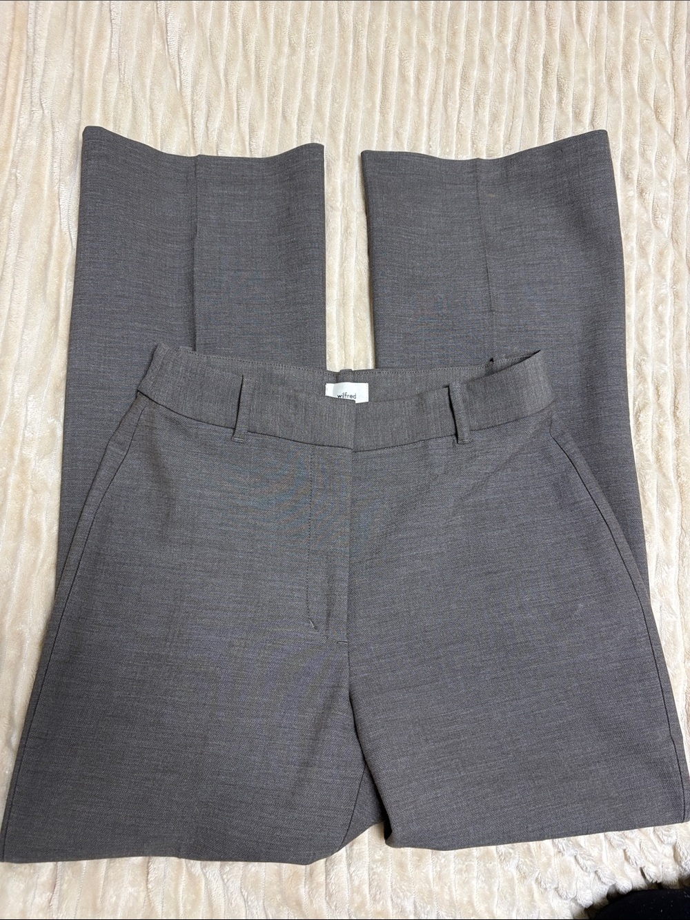 Wilfred Aritzia Cabaret Pant